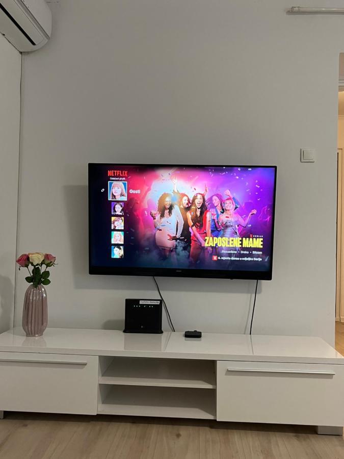 Apartment Vbk Osijek Eksteriør billede